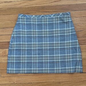 Banana Republic Gray Plaid Pencil Skirt